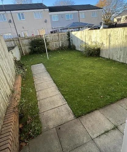 Entire 3 Bedrooom Holiday Home