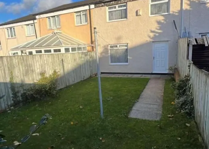 Entire 3 Bedrooom Holiday Home